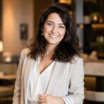 Professional businesswoman portrait illustrating an article about Meredith Schwarz