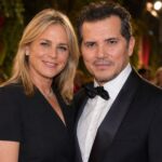 Justine Maurer and John Leguizamo at a public red-carpet appearance.